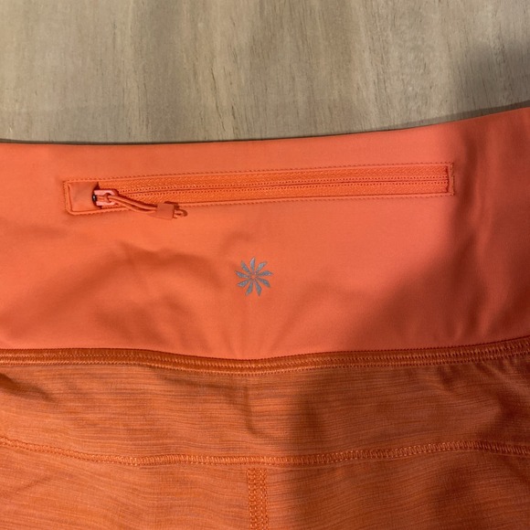 New Athleta Run With It‎ Shorts Women's 1X Orange Textured 3.5" NWT - Picture 6 of 6